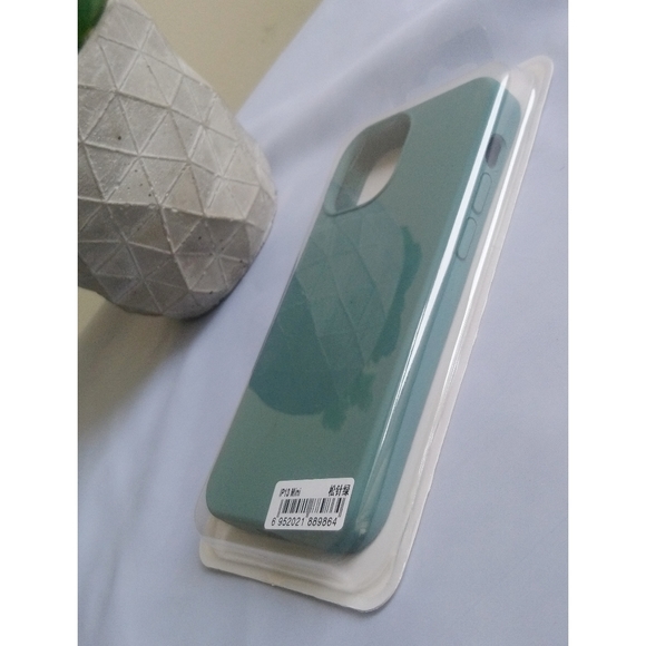 Silicone Soft Case For iPhone13 Pro&13 mini new with box - Picture 4 of 4